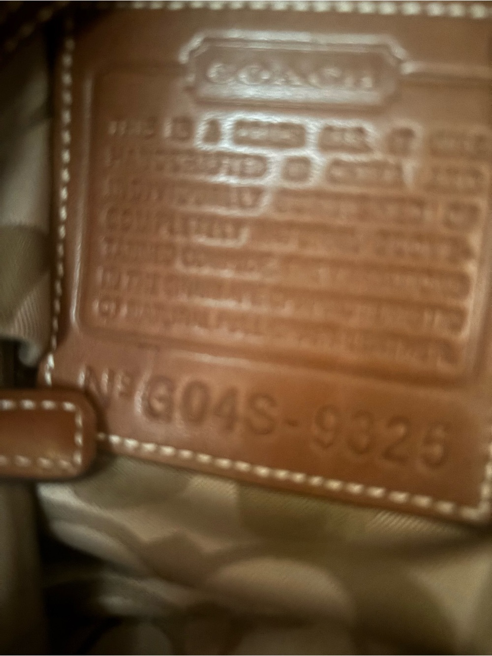 04' Vintage Coach Legacy Slim Duffle - Picture 11 of 13